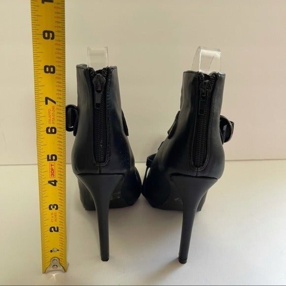 Qupid Black Ankle Boots Buckled Straps #6.5 - Picture 8 of 9